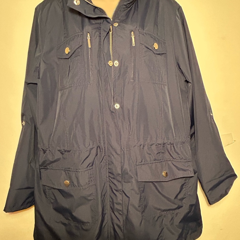 Women’s waterproof jacket. Stale&co. Sport brand.Size L.$45.